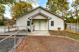 More details for 7828 S Northshore Dr, Knoxville, TN - Specialty for Sale