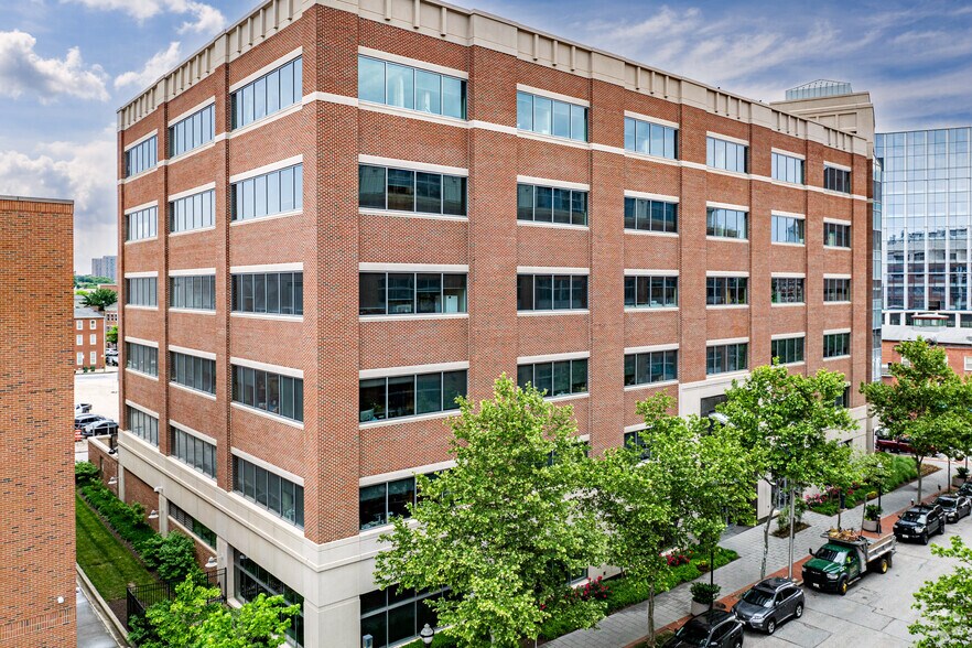 800 W Baltimore St, Baltimore, MD à louer - Photo du bâtiment - Image 3 de 9