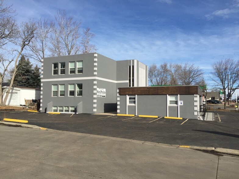 1901 Kipling St, Lakewood, CO à vendre - Photo du bâtiment - Image 2 de 50