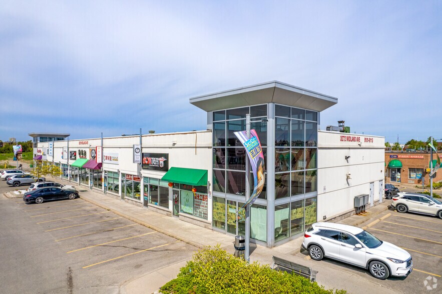 3272 Midland Ave, Toronto, ON for sale - Primary Photo - Image 1 of 1