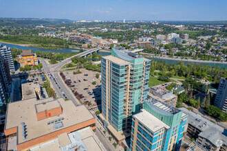 888 4th Ave SW, Calgary, AB - Aérien  Vue de la carte - Image1