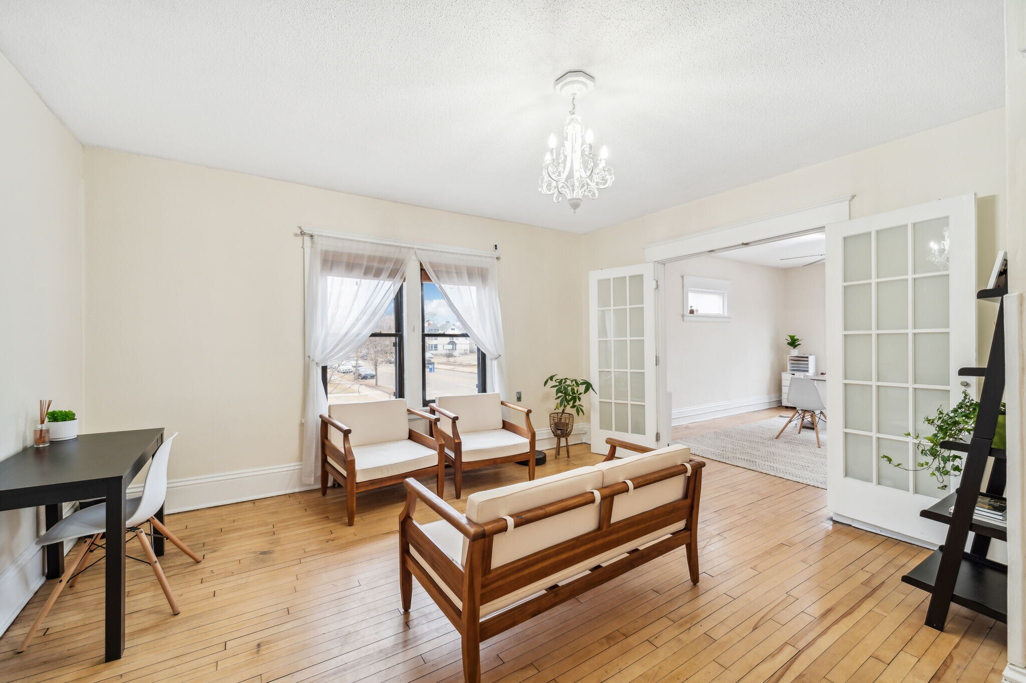 1154 Grand Ave, Saint Paul, MN for lease Interior Photo- Image 1 of 10