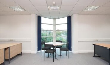 Queens Ave, Macclesfield à louer Photo intérieure- Image 2 de 3