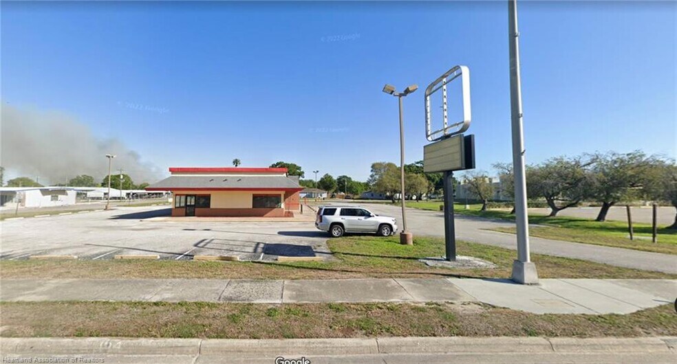 599 US 27 hwy, Moore Haven, FL for sale - Building Photo - Image 3 of 4