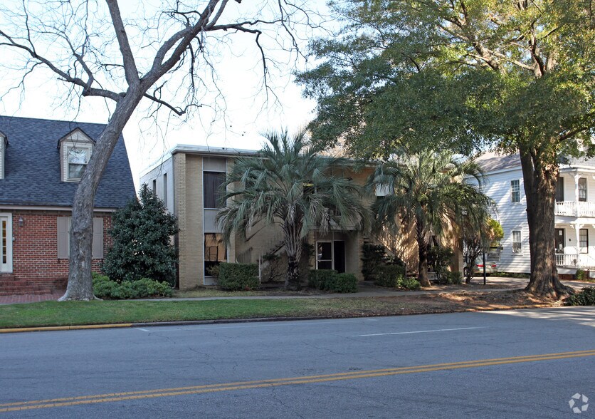 1413 Calhoun St, Columbia, SC à louer - Photo du bâtiment - Image 3 de 5