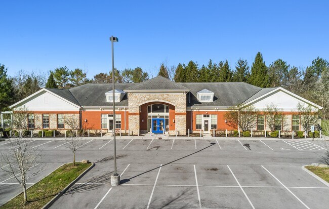 More details for 6365 Emerald Pky, Dublin, OH - Retail for Sale