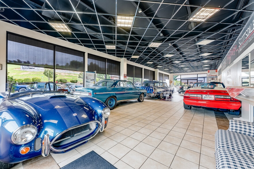 2050 Winners Dr, Fairmont, WV à vendre - Photo du bâtiment - Image 3 de 49