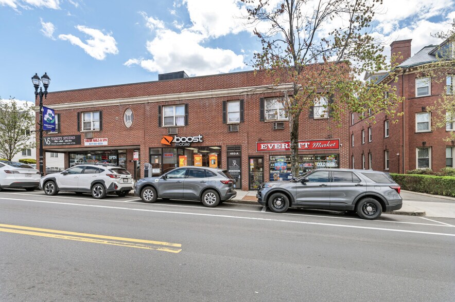 491-499 Broadway, Everett, MA à louer - Photo du bâtiment - Image 3 de 11