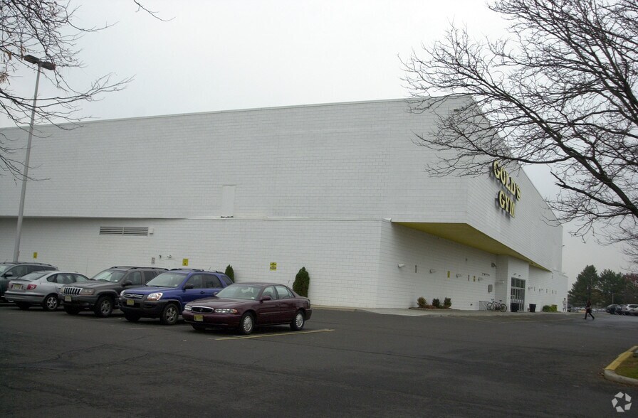 4152 Quakerbridge Rd, Lawrenceville, NJ à vendre - Photo du bâtiment - Image 2 de 7