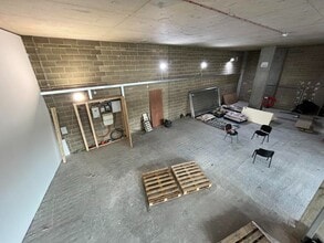 7 Water Front, Ipswich for lease Interior Photo- Image 1 of 3