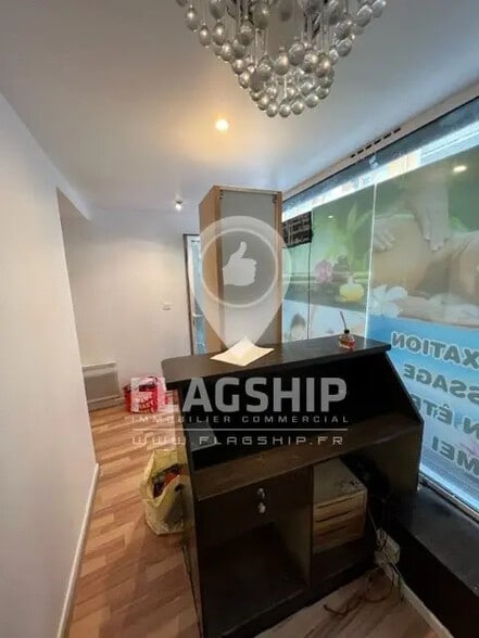 Commerce de détail dans Paris à vendre - Photo intérieure - Image 2 de 9