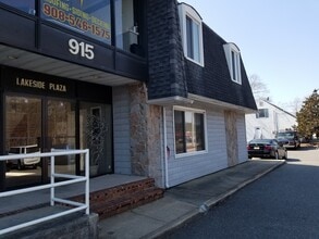 915 Lacey Rd, Forked River, NJ à louer Photo intérieure- Image 1 de 9