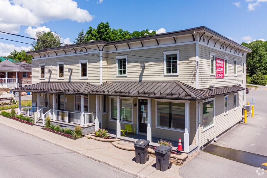 1963 Ch Sainte-Angélique, St-Lazare, QC à louer - Photo du bâtiment - Image 1 de 4