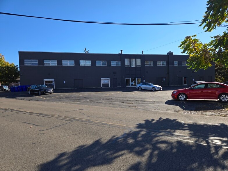 4184 Seneca St, West Seneca, NY for lease - Building Photo - Image 2 of 33