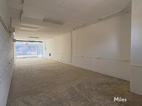 33-49 Holmes Rd, Moonee Ponds for lease Interior Photo- Image 2 of 3