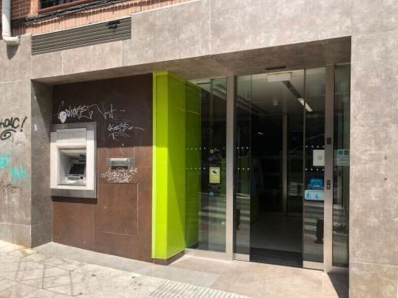Calle Margaritas, 1, Leganés, Madrid à vendre - Photo du bâtiment - Image 2 de 4