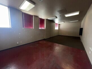 Plus de détails pour 4920 46th St, Mcclellan, CA - Local d'activités, Industriel à louer