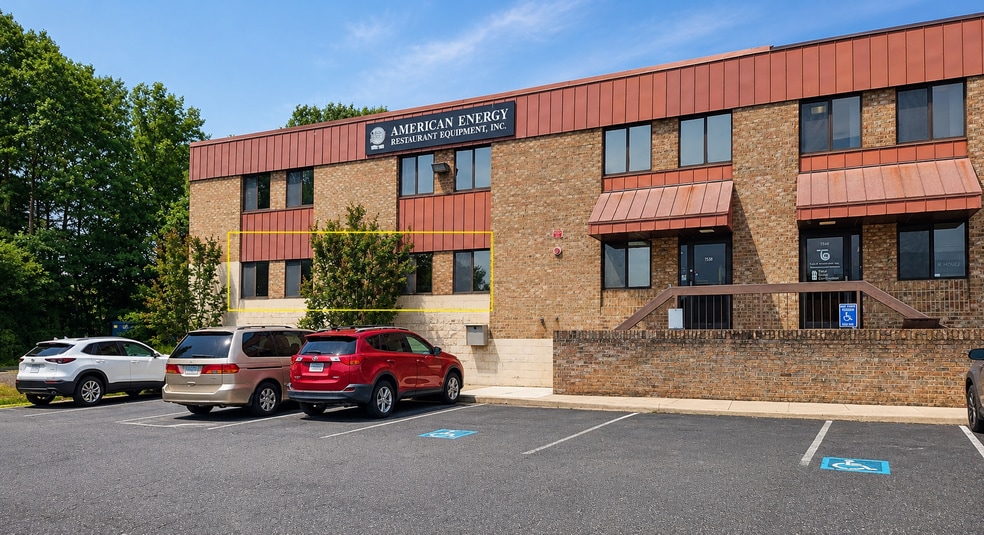 7538 Fullerton Ct, Springfield, VA à louer - Photo du bâtiment - Image 1 de 1