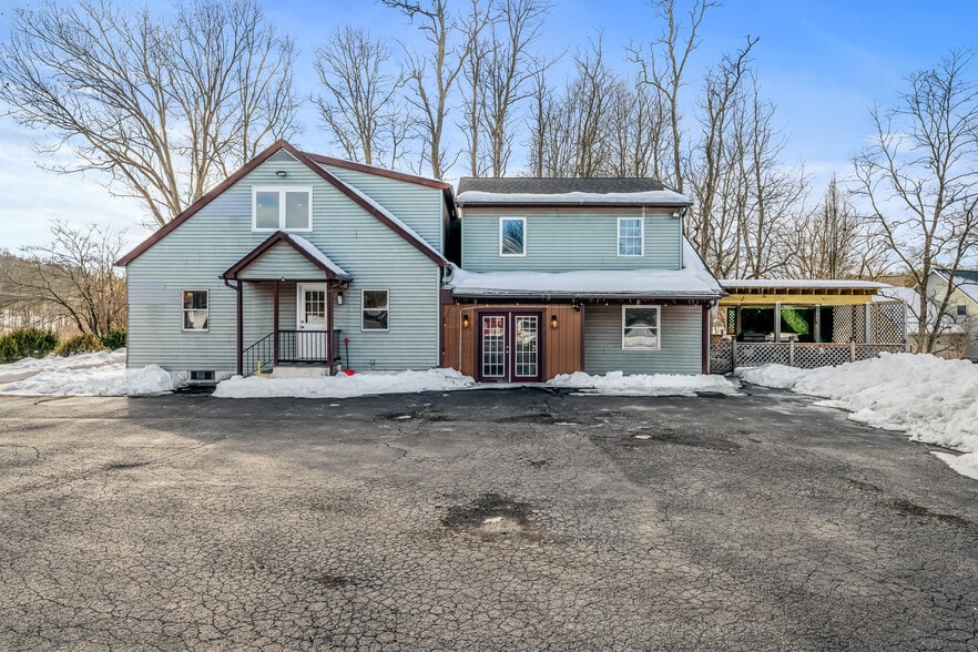 5069 Milford Rd, East Stroudsburg, PA for sale - Building Photo - Image 3 of 36