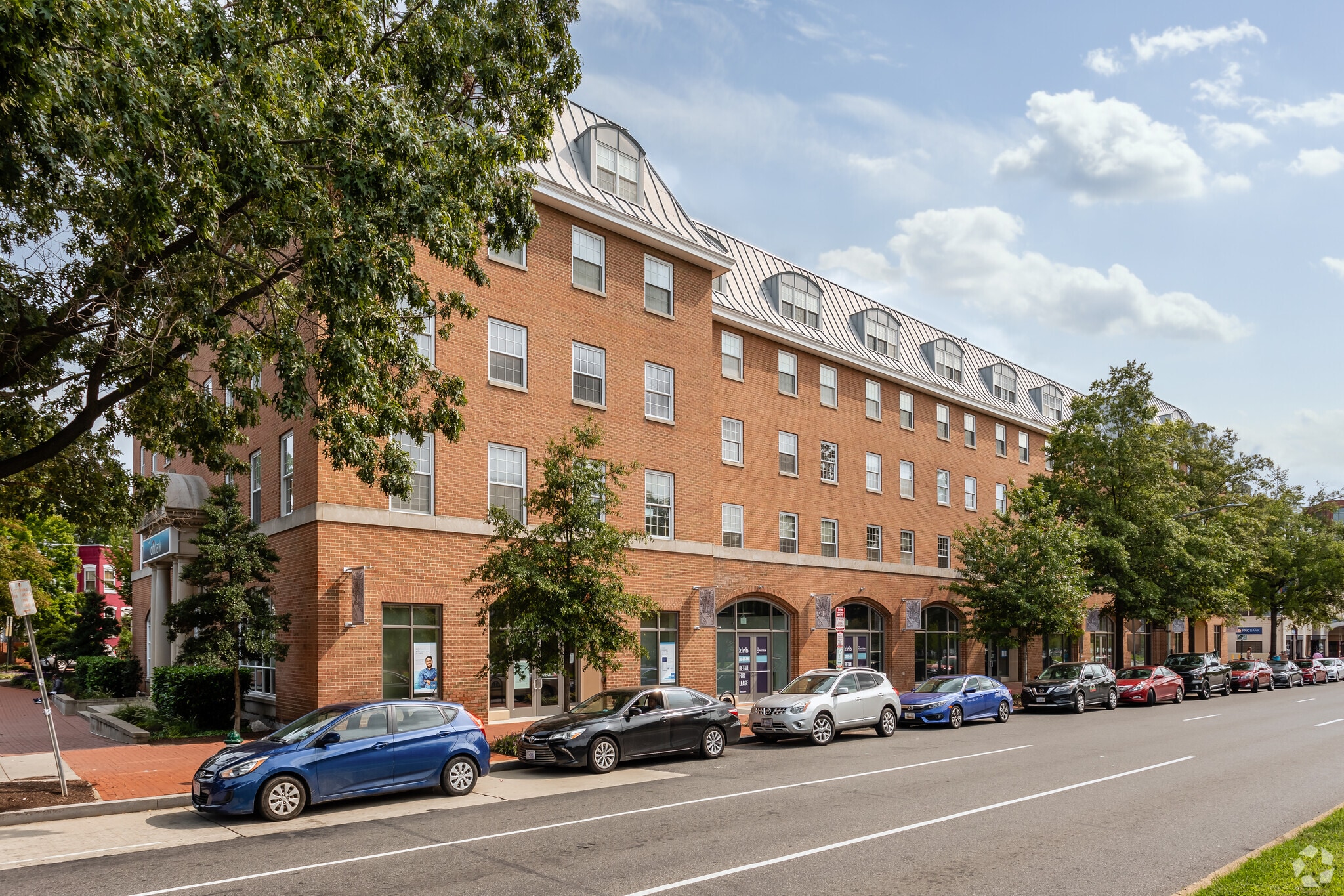 600 Pennsylvania Ave SE, Washington, DC for lease Building Photo- Image 1 of 11