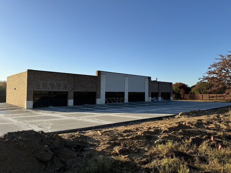 13006 Farm to Market 730 Rd, Azle, TX à louer - Photo principale - Image 1 de 5