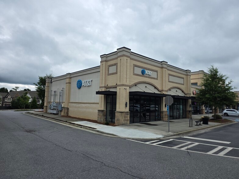 8020 McGinnis Ferry Rd, Suwanee, GA for lease - Building Photo - Image 1 of 6