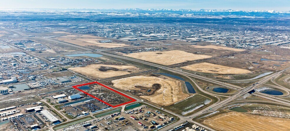 285243 Frontier Rd, Rocky View No 44, AB à vendre - Photo principale - Image 1 de 1