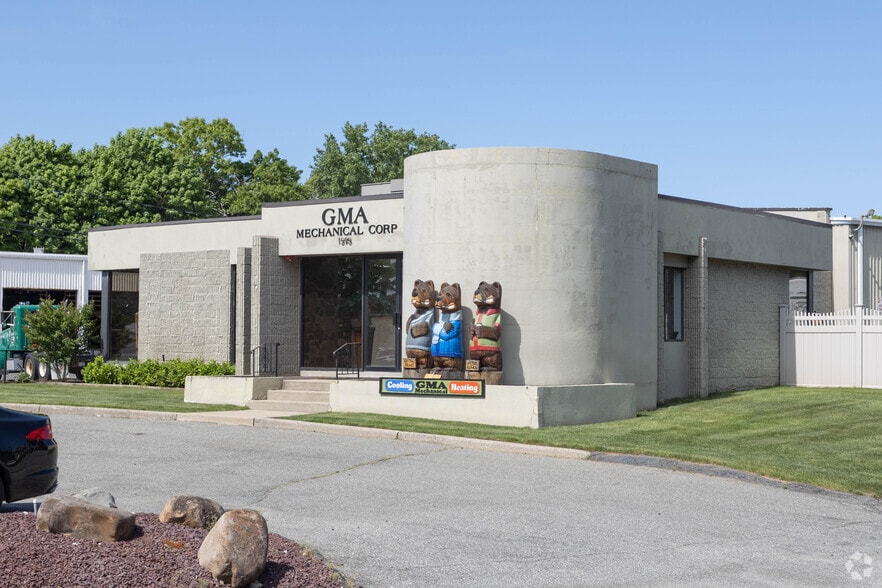 1595 Route 112, Port Jefferson Station, NY for lease - Primary Photo - Image 1 of 29