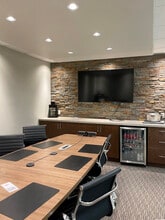 204 Cayer St, Coquitlam, BC à louer Photo intérieure- Image 2 de 6