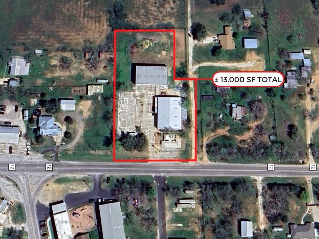 10141 TX Loop 106, Adkins, TX à vendre Photo du bâtiment- Image 1 de 9