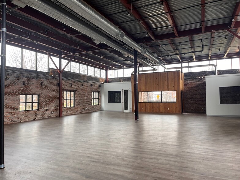 640 North Ave NW, Atlanta, GA for lease - Interior Photo - Image 3 of 7
