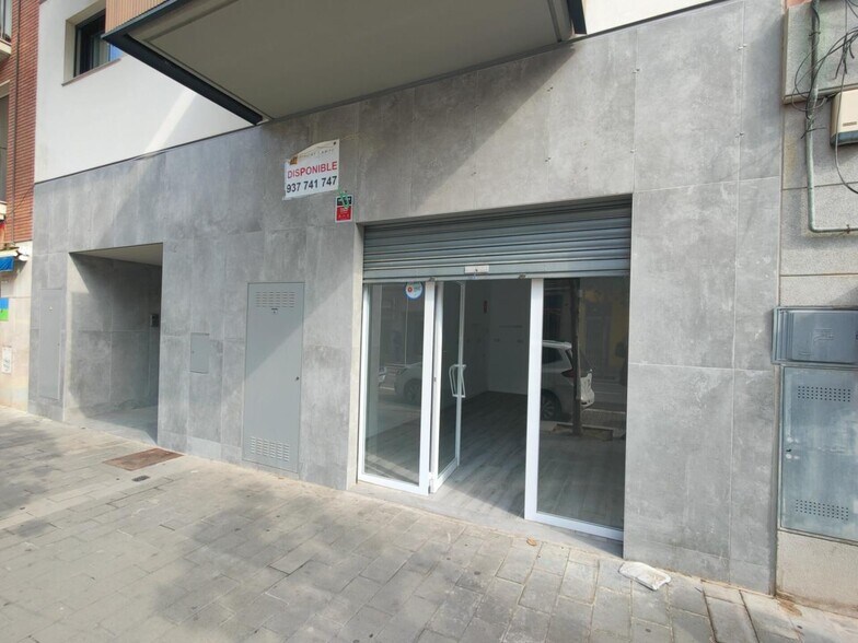 Retail in Martorell, Barcelona for lease - Building Photo - Image 1 of 3