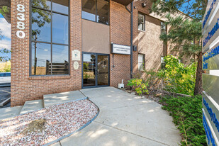 North Zuni Medical Center and Vacant Lot - Services immobiliers commerciaux