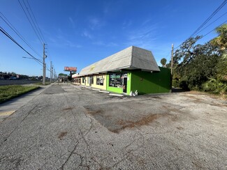 Plus de détails pour 8215 US Highway 19, Port Richey, FL - Local commercial à louer