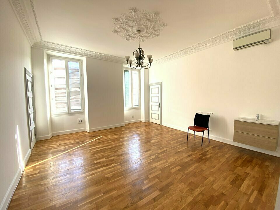 Bureau dans Nice à vendre Photo intérieure- Image 1 de 11
