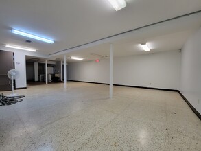 2792 E Point St, Atlanta, GA for lease Interior Photo- Image 1 of 5