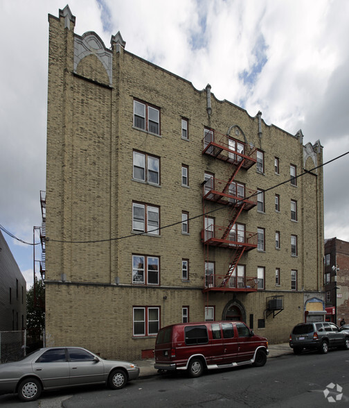 190-192 Van Nostrand Ave, Jersey City, NJ à vendre - Photo du bâtiment - Image 3 de 3