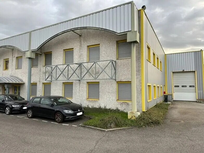 Flex in Genas for lease - Building Photo - Image 3 of 16