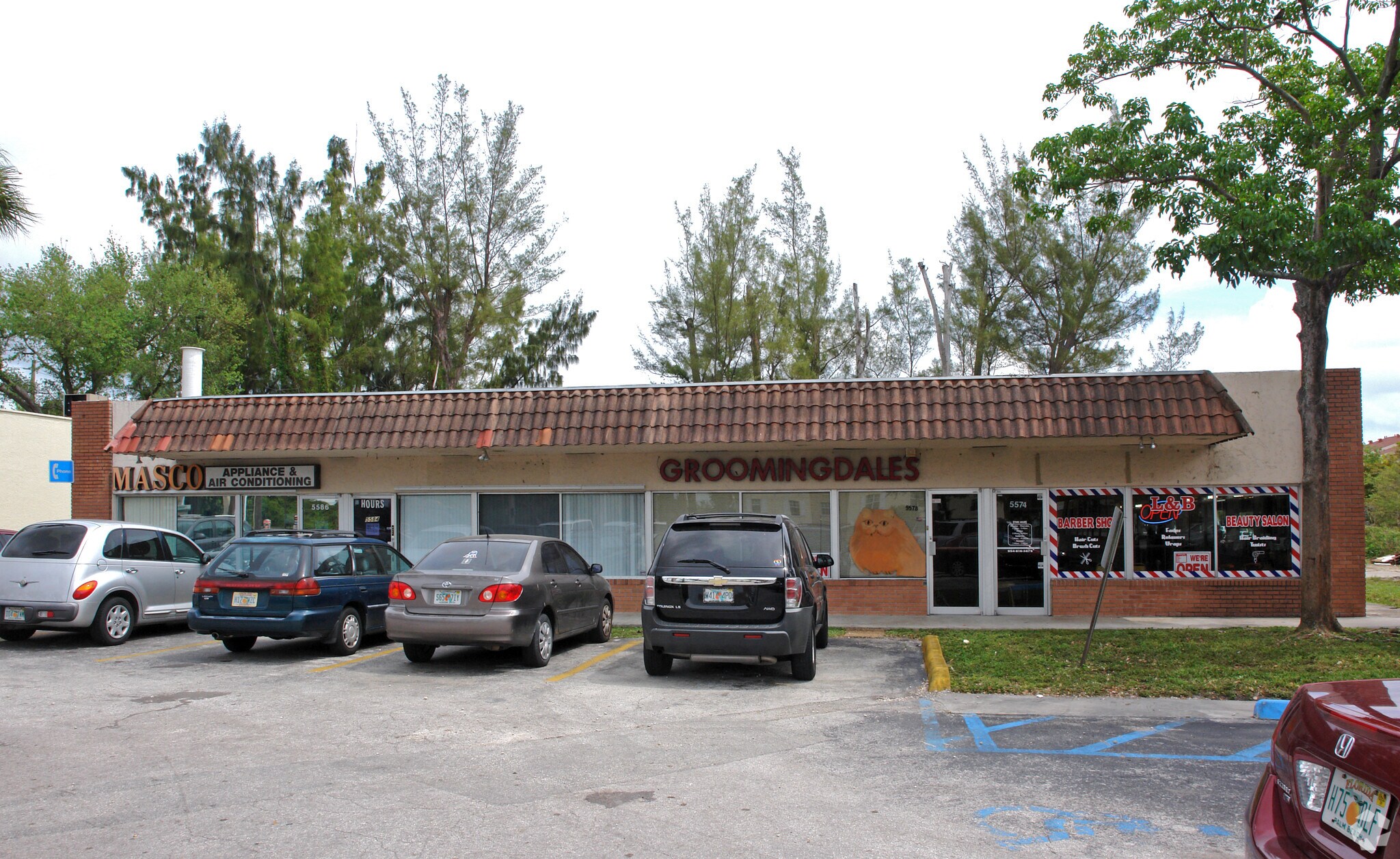 5574-5586 NW 31st Ave, Fort Lauderdale, FL à louer Photo principale- Image 1 de 3