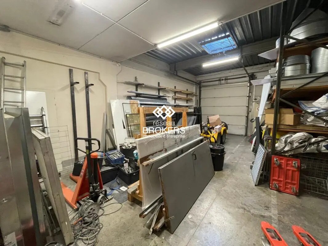 Industrial in Vitrolles for lease Interior Photo- Image 1 of 7