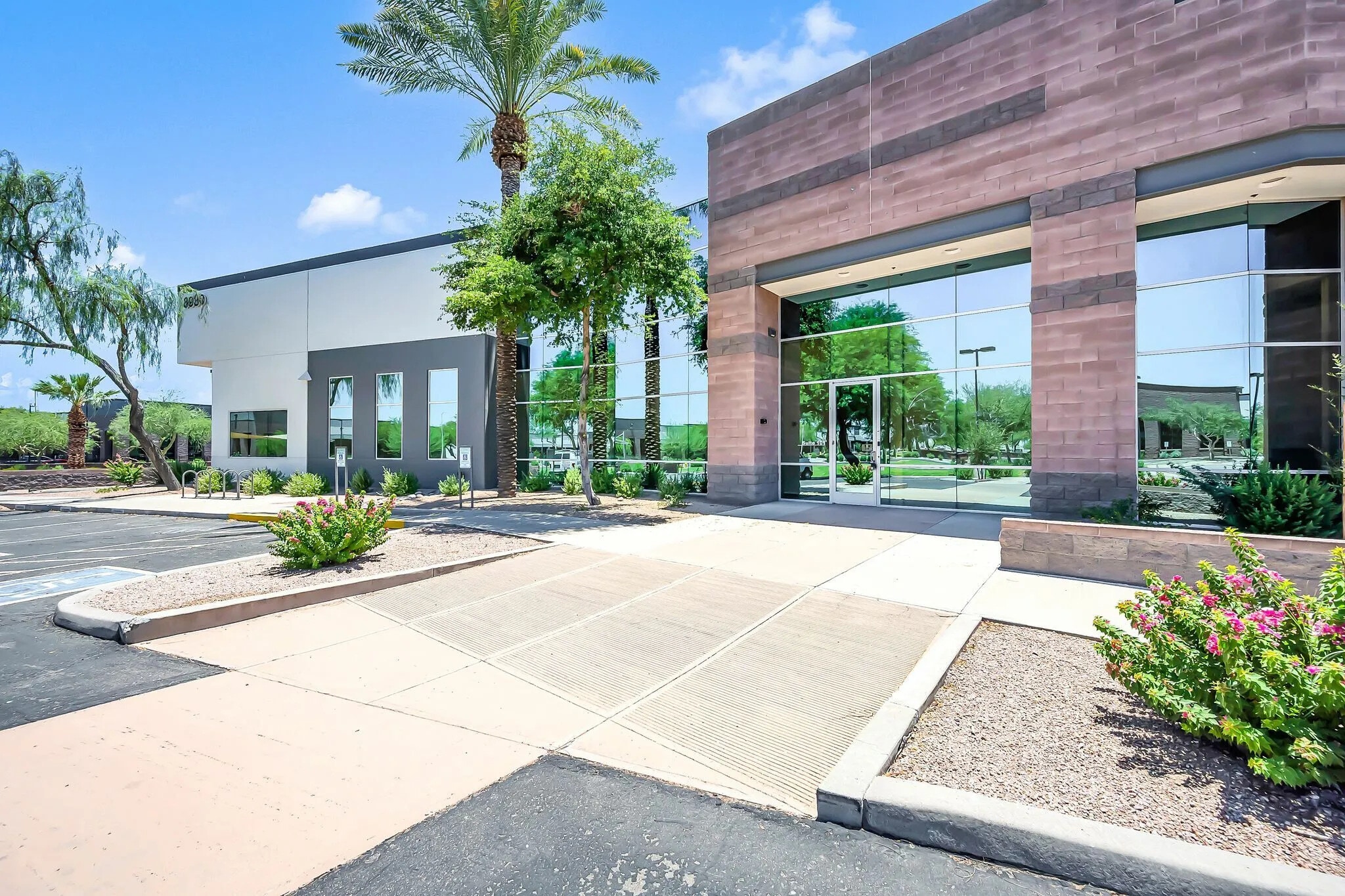 8930 S Beck Ave, Tempe, AZ for lease Building Photo- Image 1 of 21