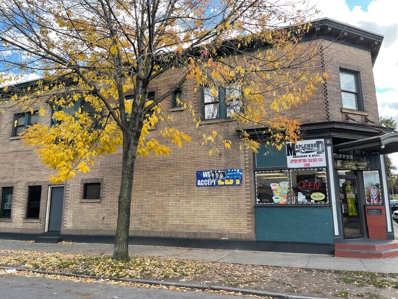 1284 Dewey Ave, Rochester, NY à vendre - Photo du bâtiment - Image 2 de 12