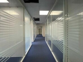 Bureau dans Montreuil à louer Photo intérieure- Image 2 de 13