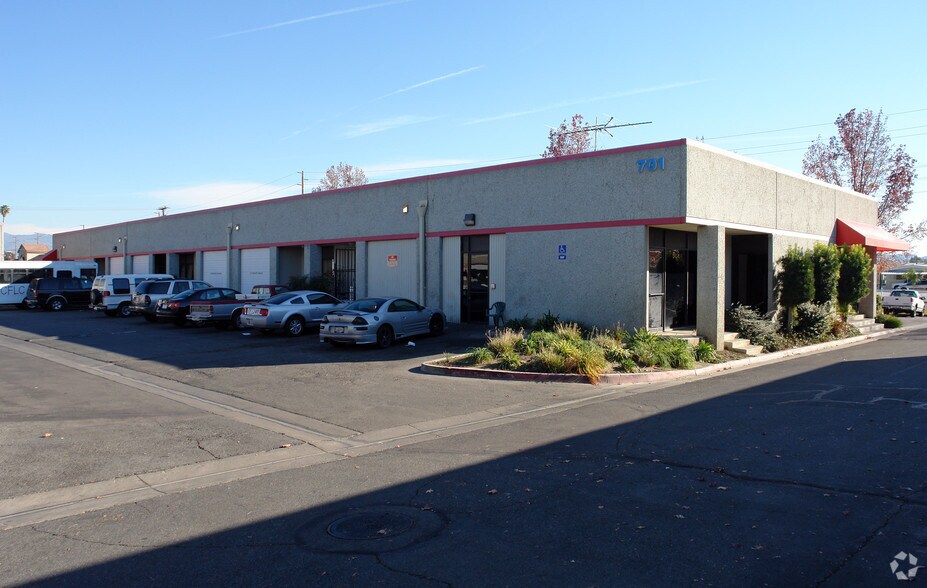 701 W Esplanade Ave, San Jacinto, CA for sale - Building Photo - Image 2 of 4