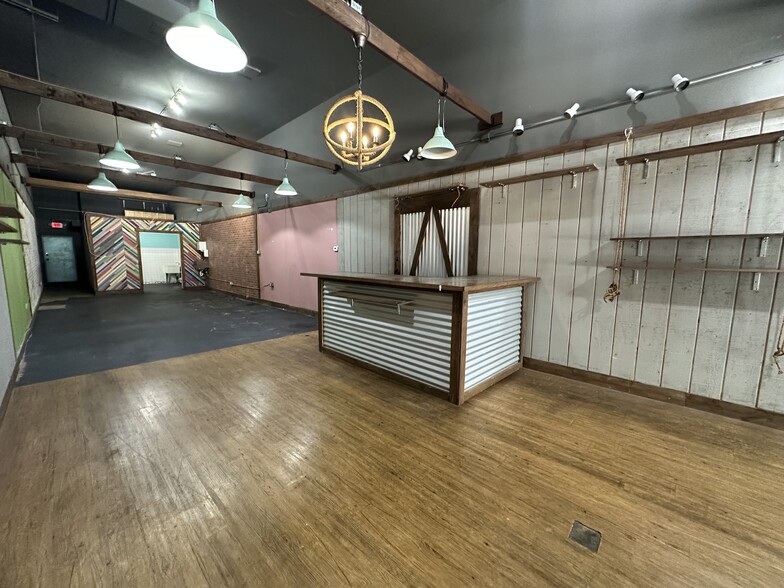 2029 Harrison St, Hollywood, FL for lease - Building Photo - Image 2 of 8