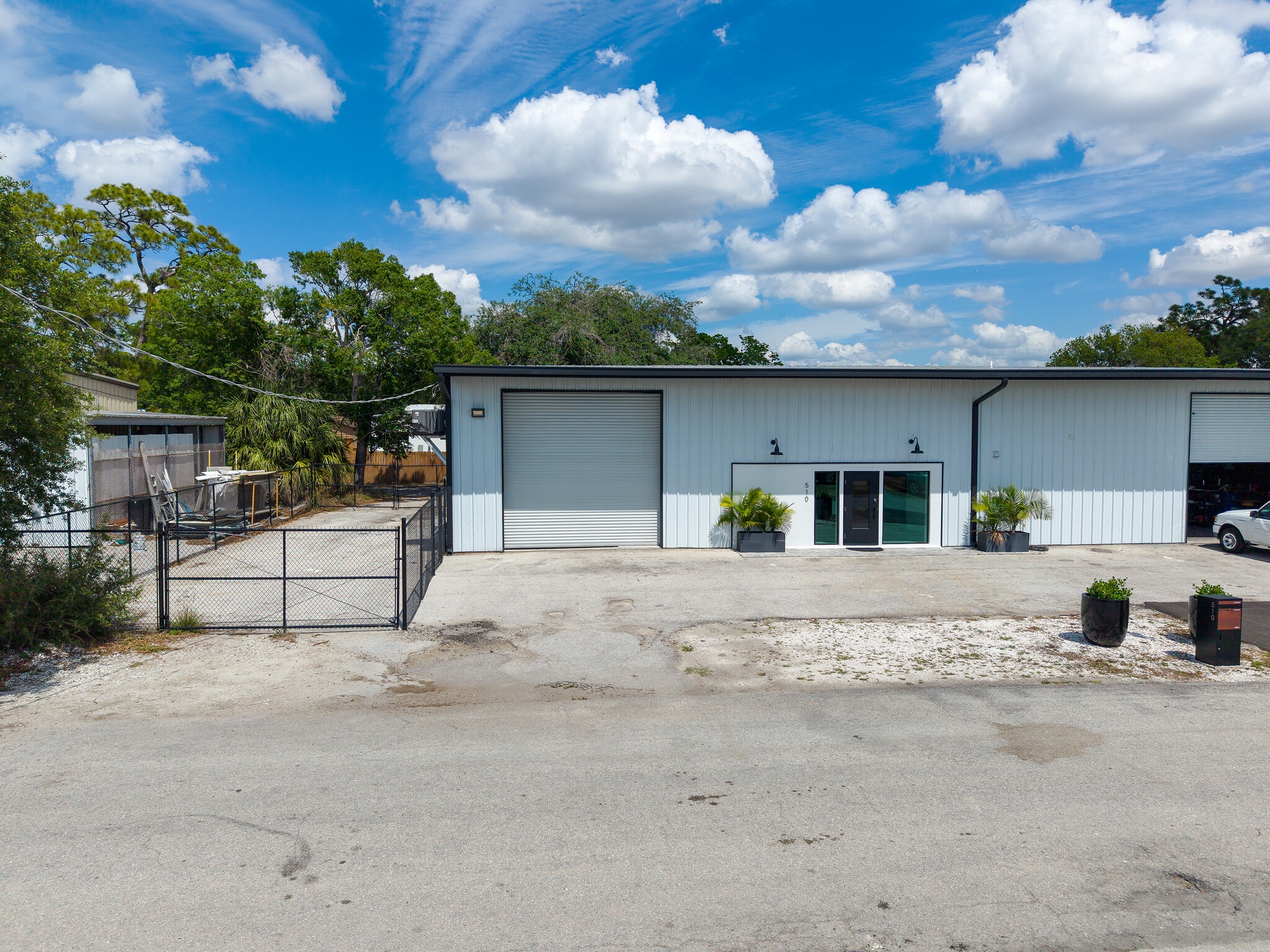 510 Mango Ave, Sarasota, FL à louer Photo principale- Image 1 de 8