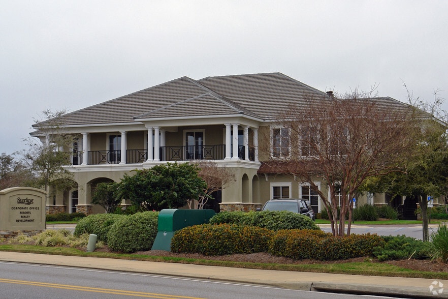 4393 Commons Dr E, Destin, FL for lease - Primary Photo - Image 2 of 6