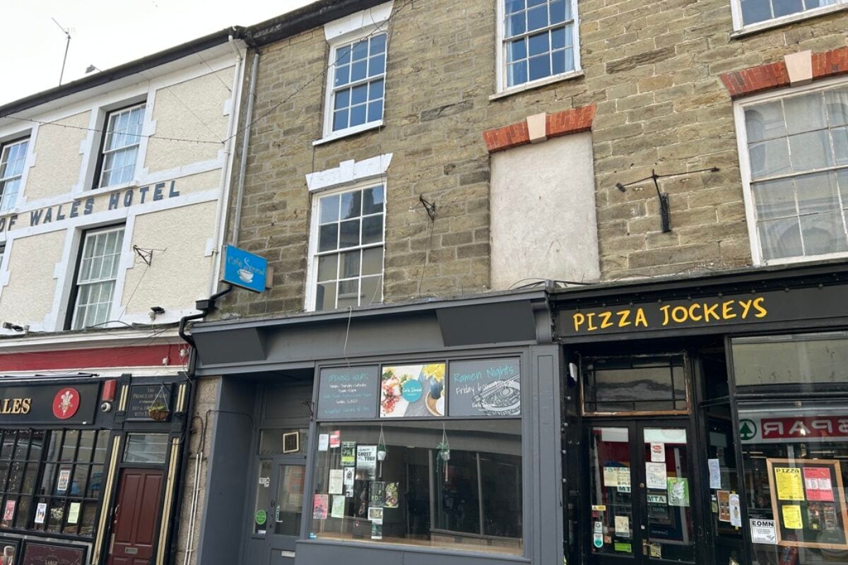 3 Market Stra, Falmouth for sale Primary Photo- Image 1 of 4