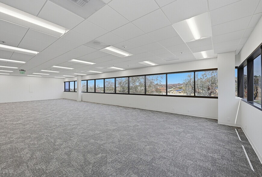 191 Calle Magdalena, Encinitas, CA for sale - Interior Photo - Image 3 of 6