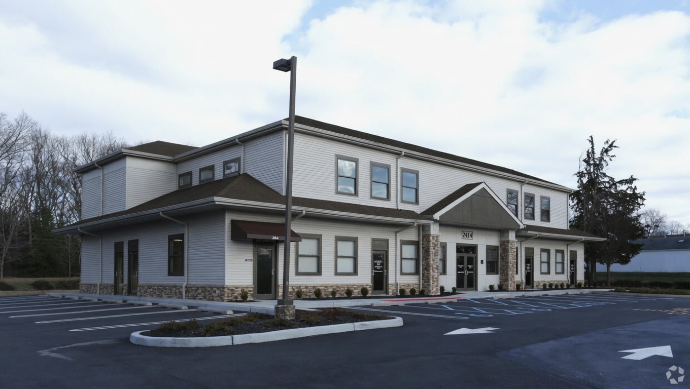 2414 Highway 34, Manasquan, NJ for lease Building Photo- Image 1 of 3